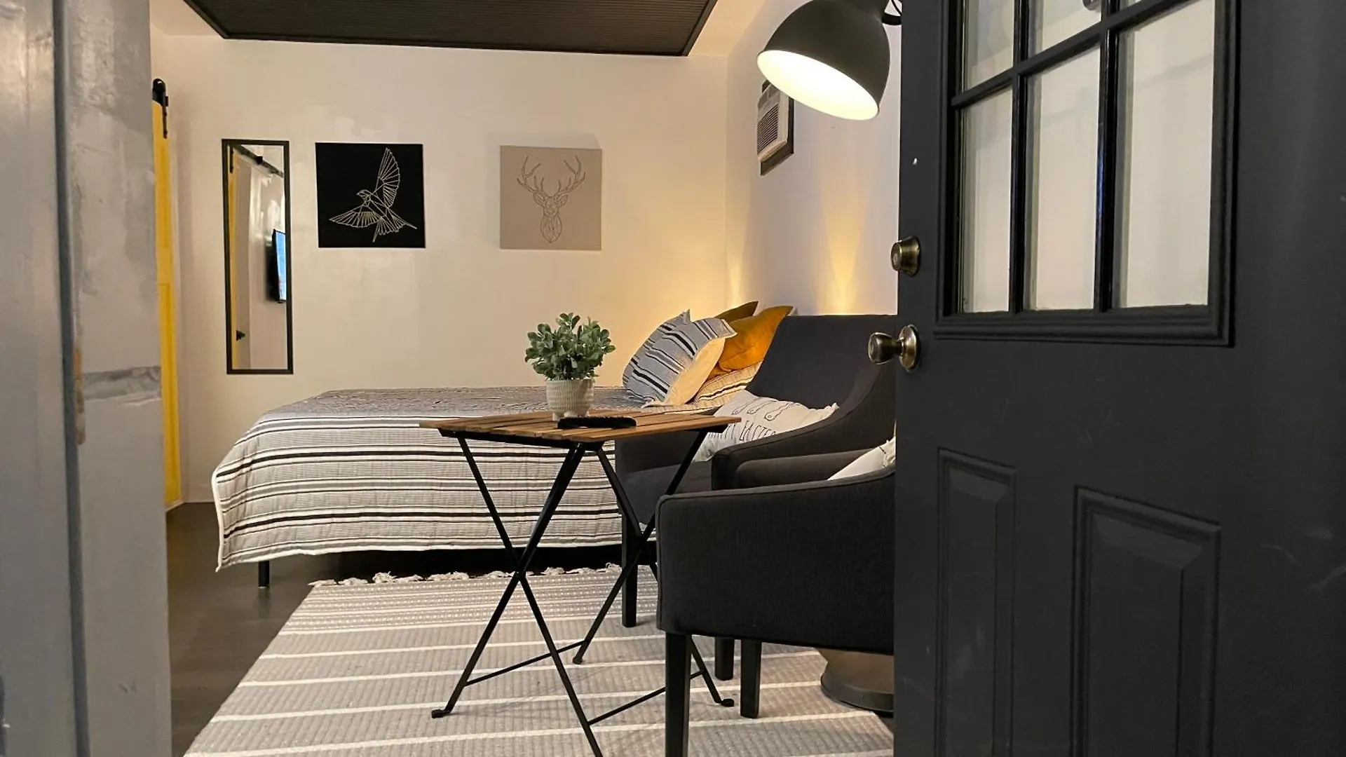 Lovely Spacious Guesthouse In Mills 50 District 올랜도