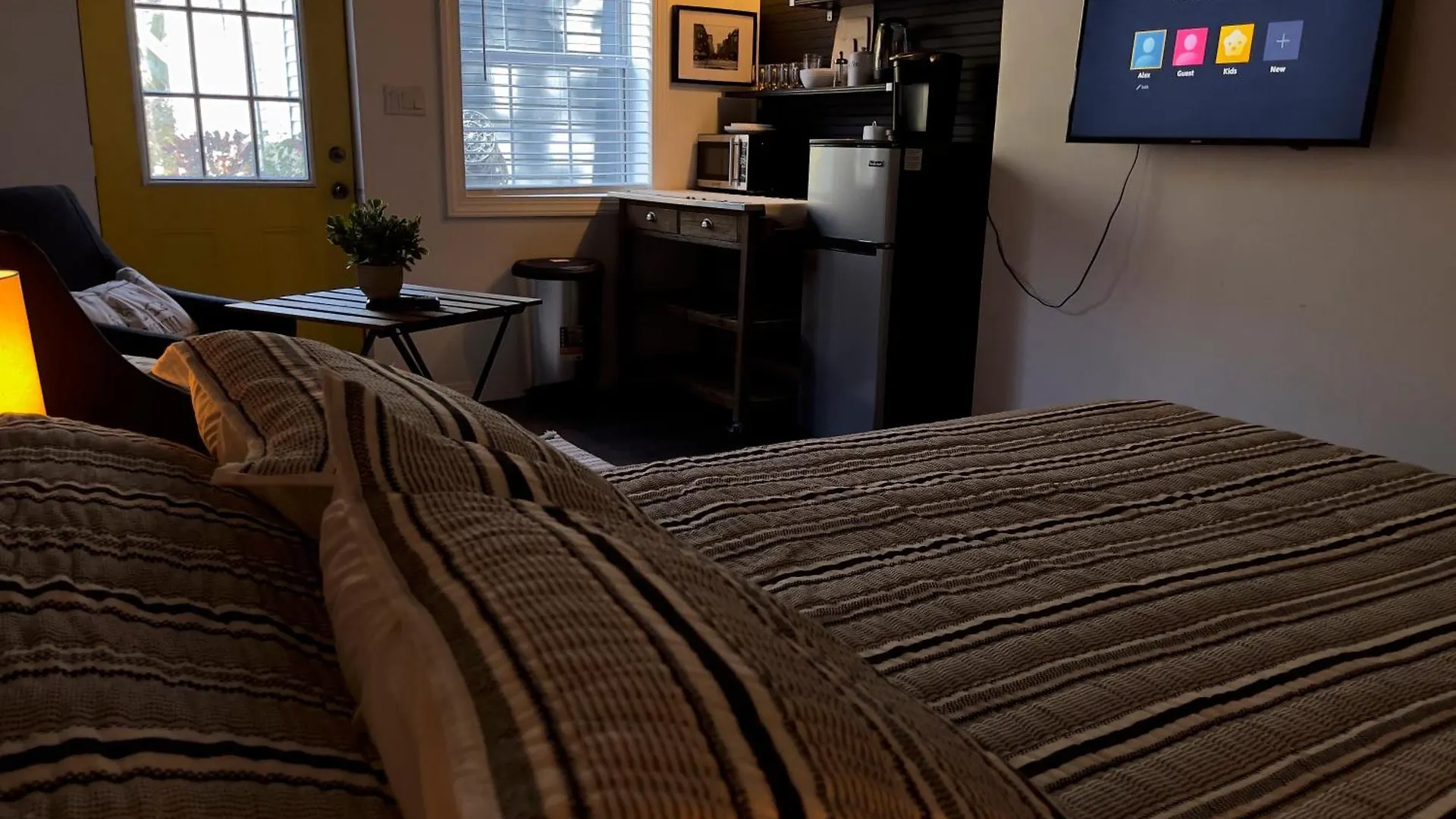 Lovely Spacious Guesthouse In Mills 50 District Orlando